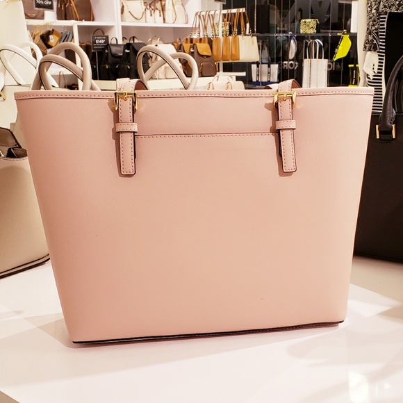 MK JST MD CARRYALL TOTE & DOUBLE ZIP WRISTLET - Picture 3 of 8